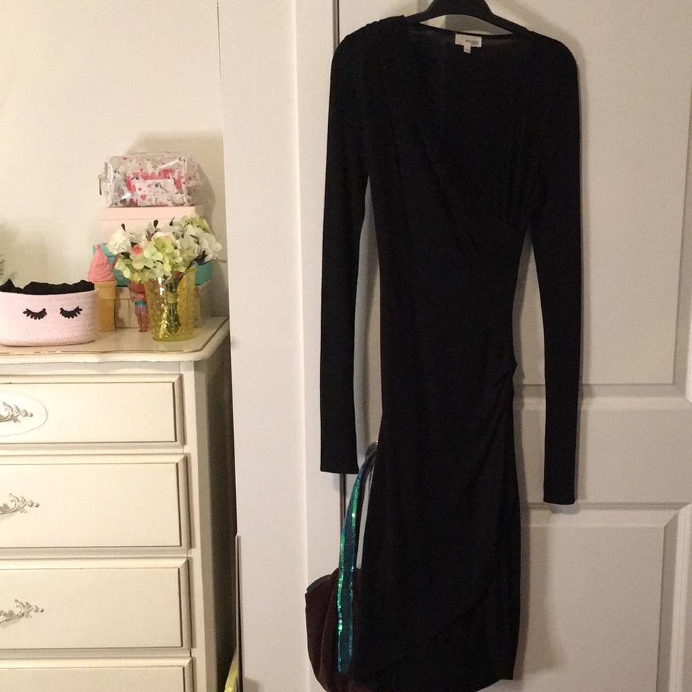 Wilfred Free Black Sweater Dress